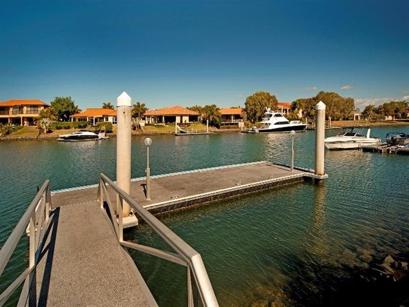 1070 Killymoon Drive, Hope Island QLD 4212