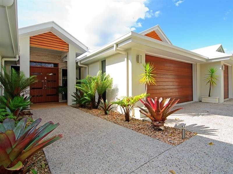 8 Saltwater Terrace, Helensvale QLD 4212