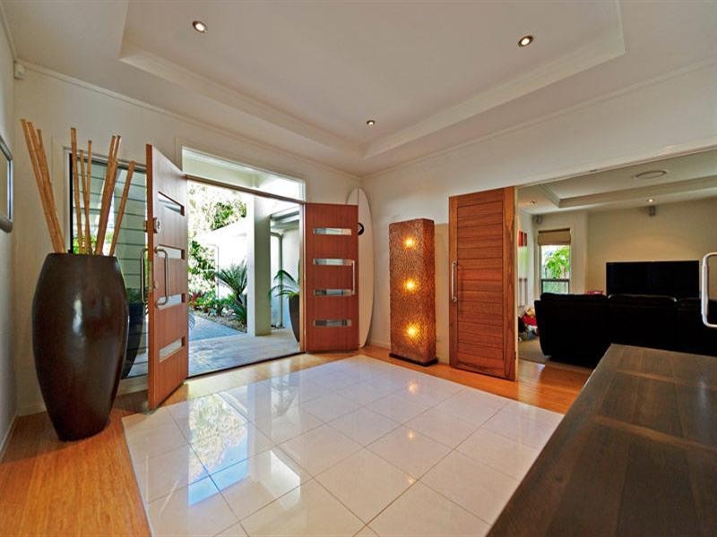 8 Saltwater Terrace, Helensvale QLD 4212