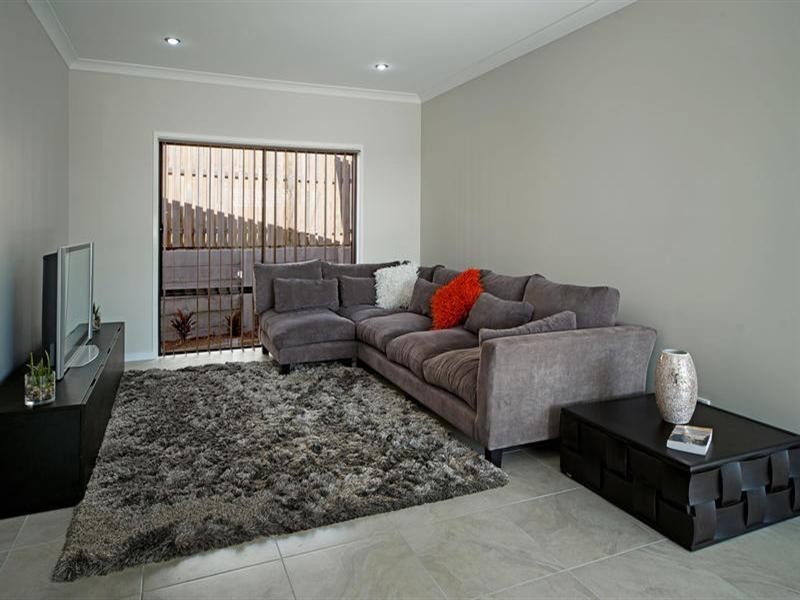 6 Elsey Circuit, Pimpama QLD 4209