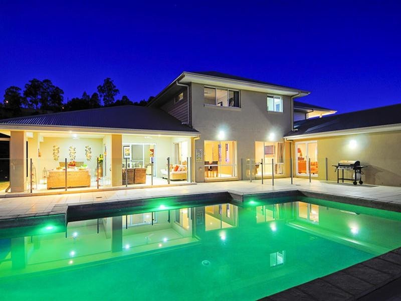 13 Meadow Court, Maudsland QLD 4210