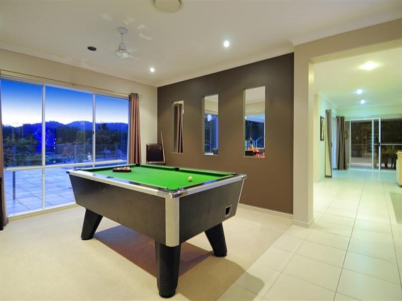 13 Meadow Court, Maudsland QLD 4210