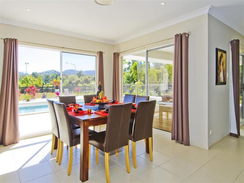 13 Meadow Court, Maudsland QLD 4210