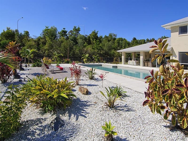 13 Meadow Court, Maudsland QLD 4210