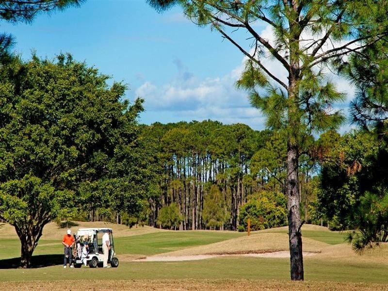 2269 Banksia Lakes Drive, Sanctuary Cove QLD 4212