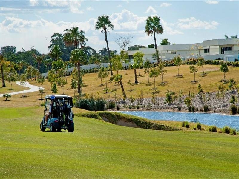 2269 Banksia Lakes Drive, Sanctuary Cove QLD 4212