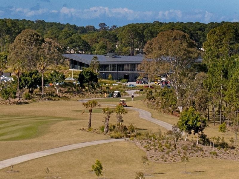 2269 Banksia Lakes Drive, Sanctuary Cove QLD 4212