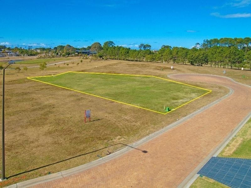 2269 Banksia Lakes Drive, Sanctuary Cove QLD 4212