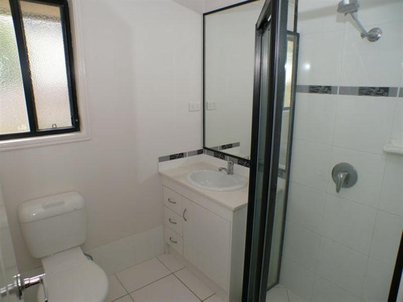 5 Sally Drive, Marsden QLD 4132