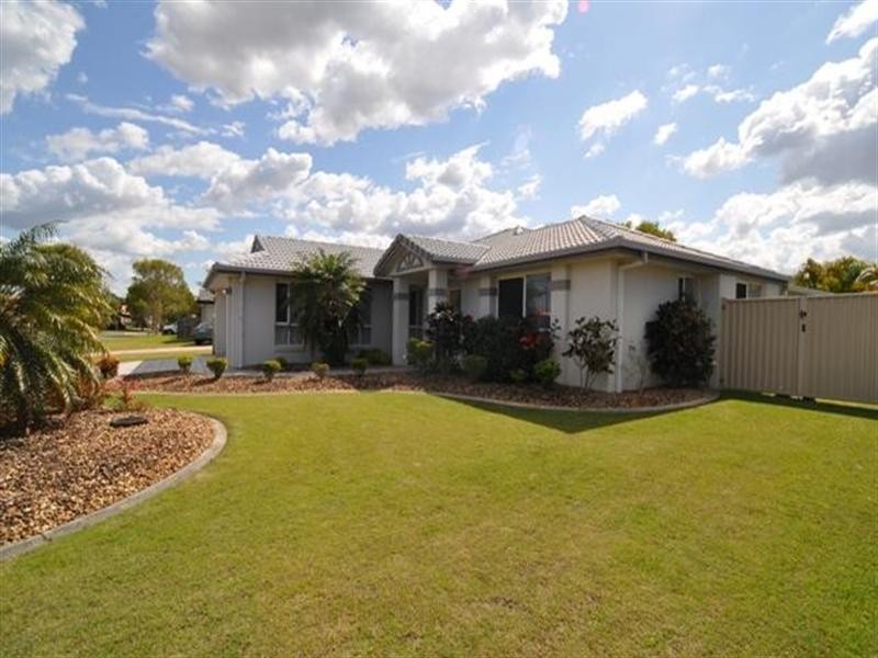 20 Glenwater Crescent, Helensvale QLD 4212