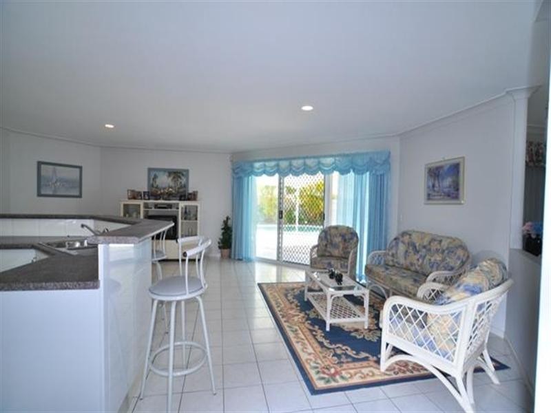 20 Glenwater Crescent, Helensvale QLD 4212