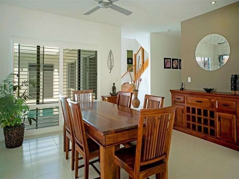 14 Rhodium Crescent, Hope Island QLD 4212