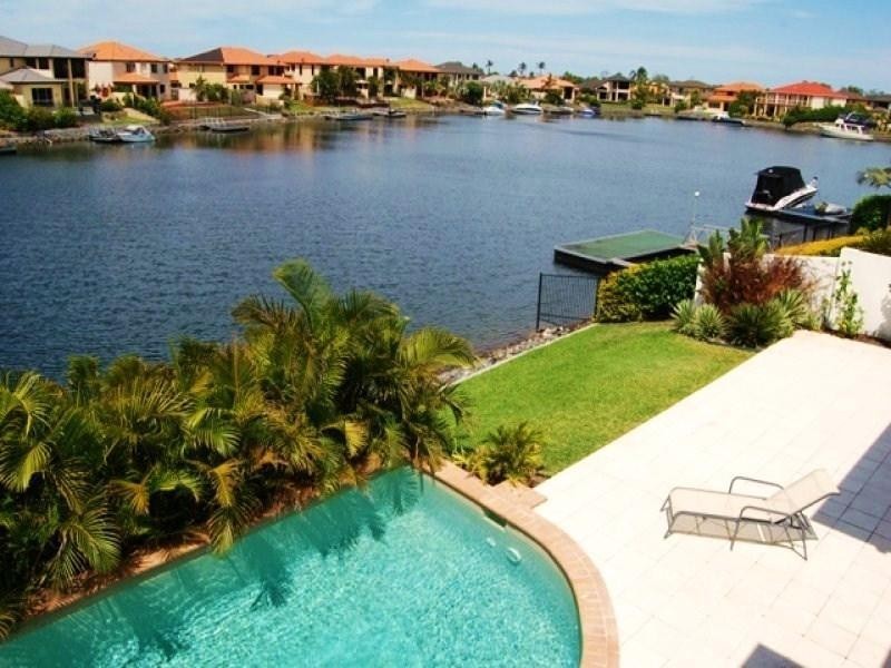 17 Sabrina Avenue, Oyster Cove, Helensvale QLD 4212