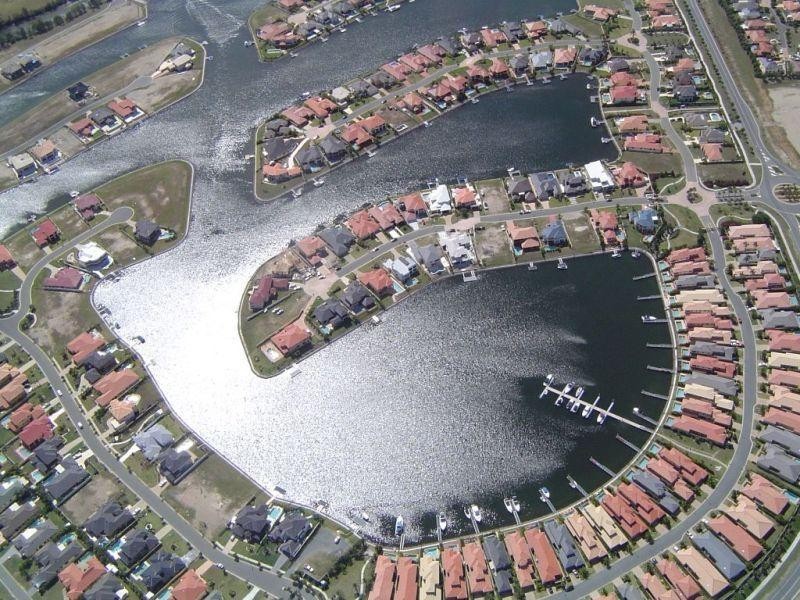 17 Sabrina Avenue, Oyster Cove, Helensvale QLD 4212