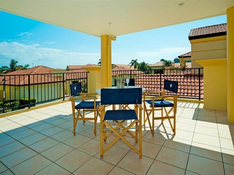 12/38 Caseys Road, Hope Island QLD 4212