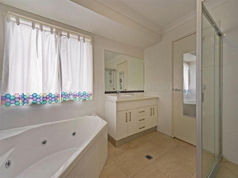 30 Abercrombie Crescent, Upper Coomera QLD 4209