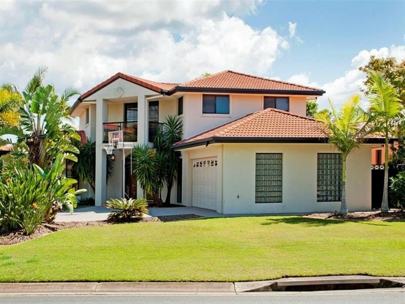 1650 Riverdale Drive, Hope Island QLD 4212