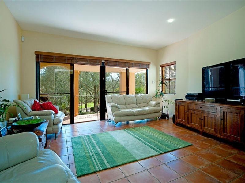 3287 The Palladian Drive, Hope Island QLD 4212