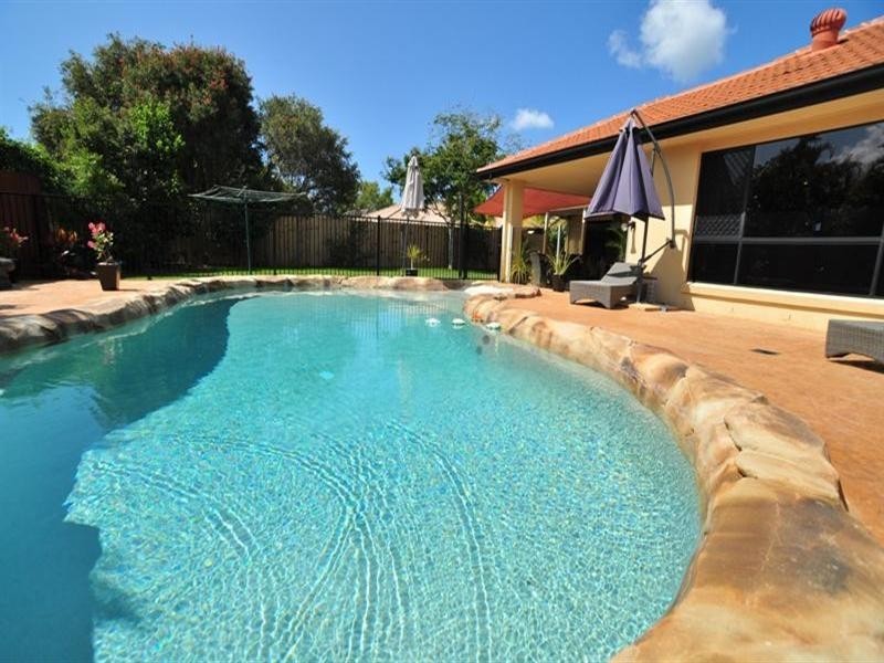 87 Monterey Keys Drive, Helensvale QLD 4212