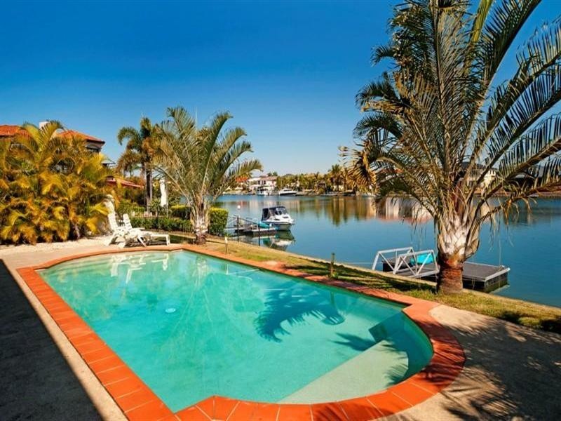 20 Champagne Boulevard, Hope Island QLD 4212