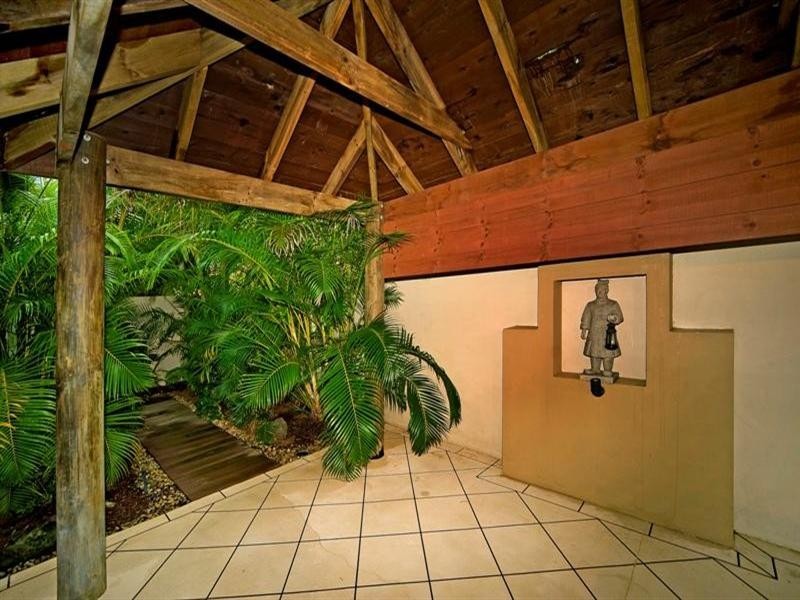 6 Eastside Esplanade, Helensvale QLD 4212