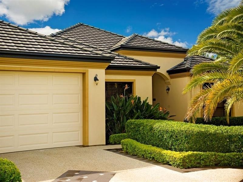 6 Eastside Esplanade, Helensvale QLD 4212