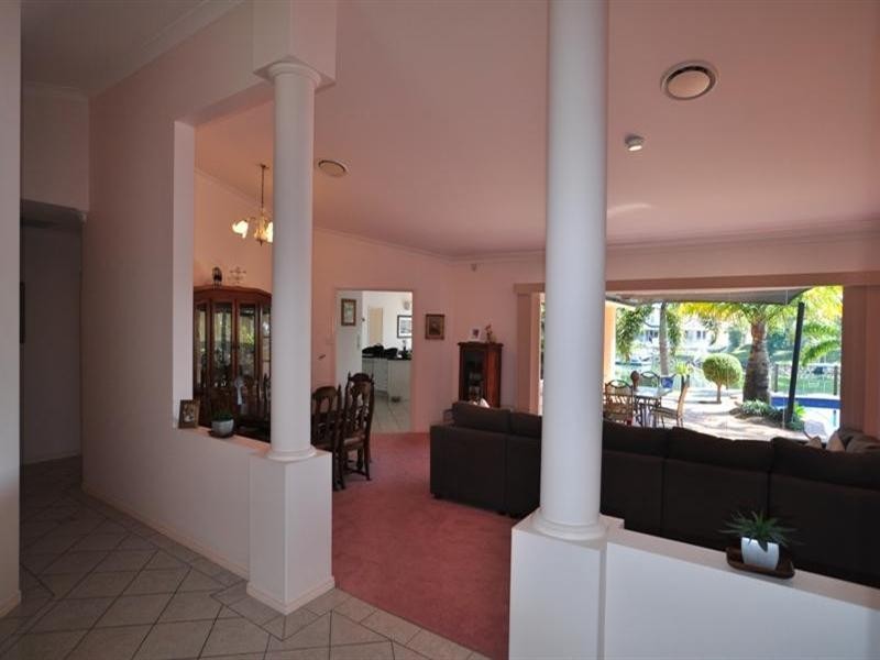 60 Monterey Keys Drive, Helensvale QLD 4212