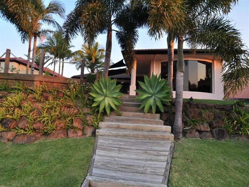 60 Monterey Keys Drive, Helensvale QLD 4212