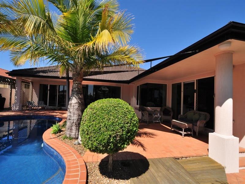 60 Monterey Keys Drive, Helensvale QLD 4212