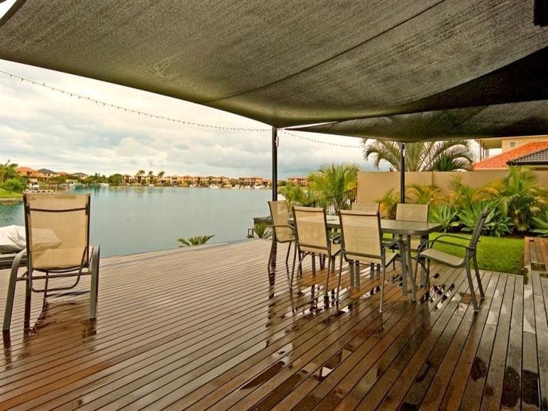 14 Calmwater Crescent, Oyster Cove, Helensvale QLD 4212