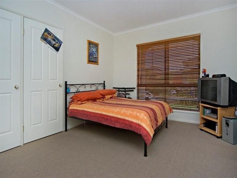 14 Calmwater Crescent, Oyster Cove, Helensvale QLD 4212