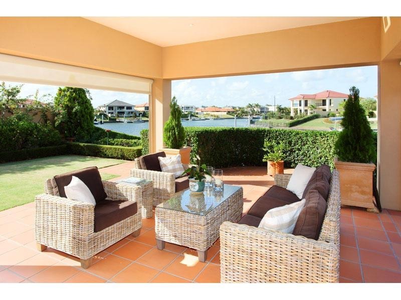 3106 Riverleigh Drive, Hope Island QLD 4212