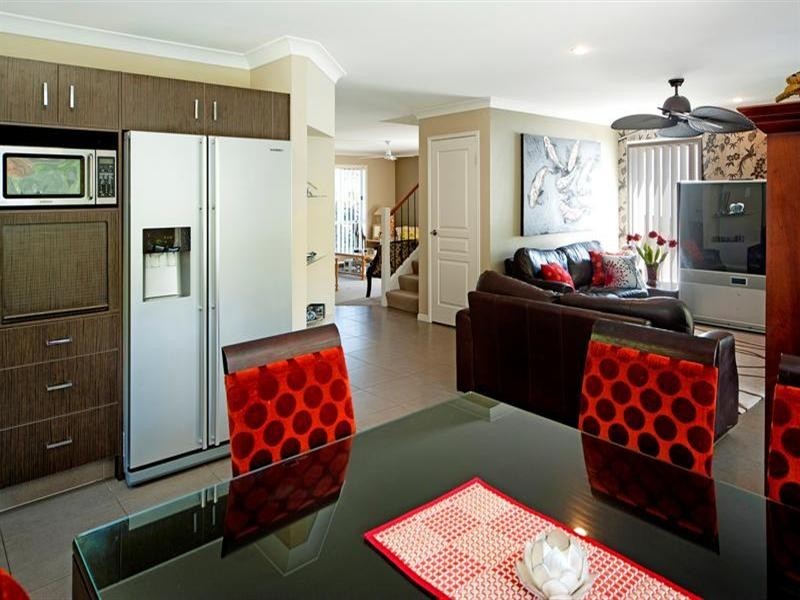 10 Saltwater Boulevard, Oxenford QLD 4210