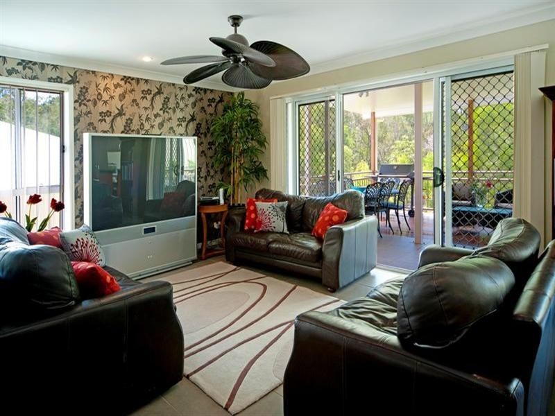 10 Saltwater Boulevard, Oxenford QLD 4210