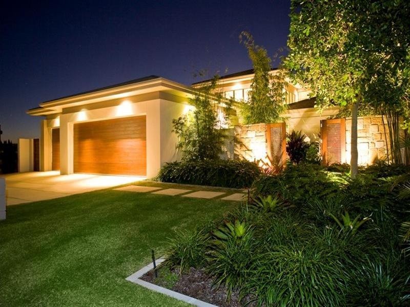 2336 Cressbrook Drive, Hope Island QLD 4212