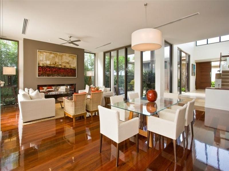 2336 Cressbrook Drive, Hope Island QLD 4212