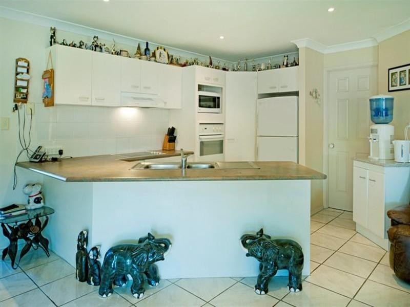 121 Monterey Keys Drive, Helensvale QLD 4212