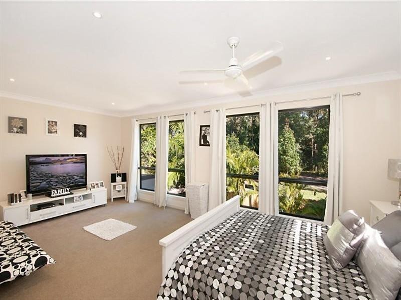 2/7 Dine Street, Upper Coomera QLD 4209