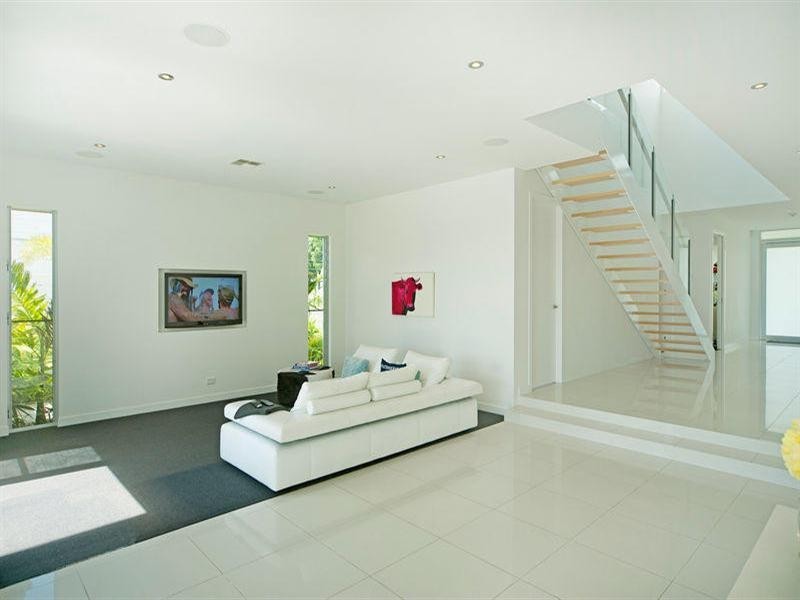 2232 Glengallon Way, Hope Island QLD 4212