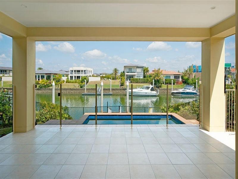 7410 Ellensbrook Drive, Hope Island QLD 4212