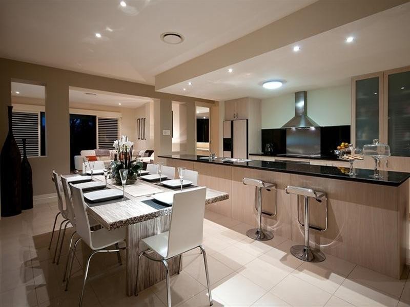 3188 Riverleigh Drive, Hope Island QLD 4212