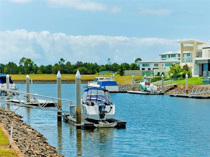 23 Marina Parade, Jacobs Well QLD 4208