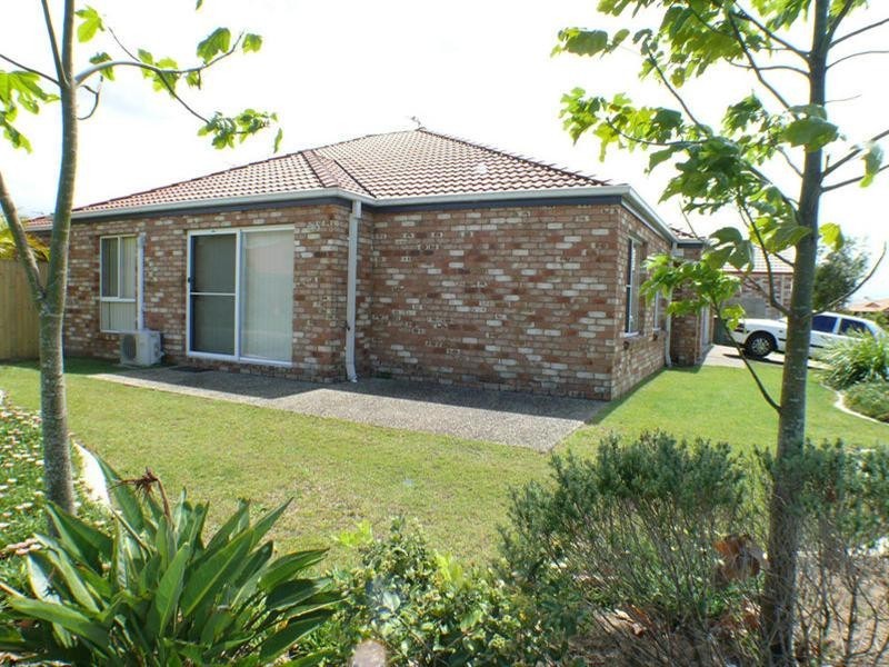 2/37 Merton Drive, Upper Coomera QLD 4209