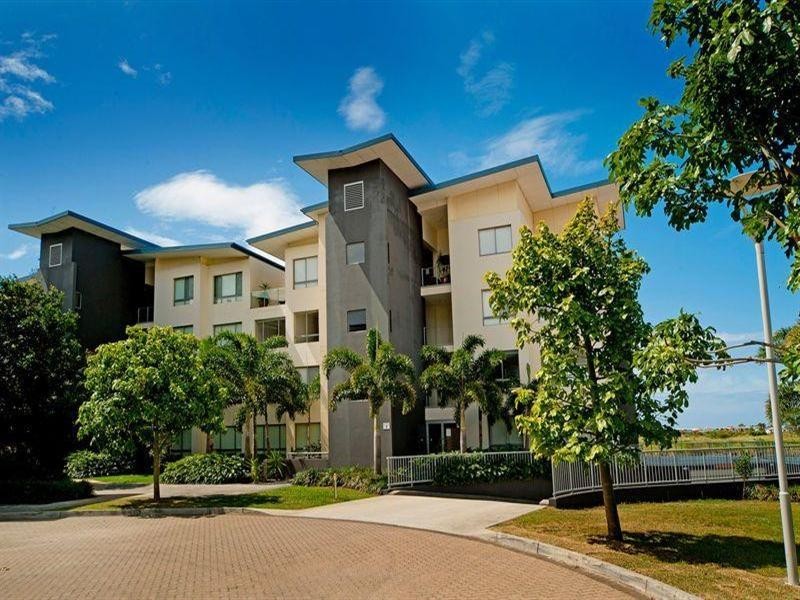 134/3 Pendraat Parade, Hope Island QLD 4212