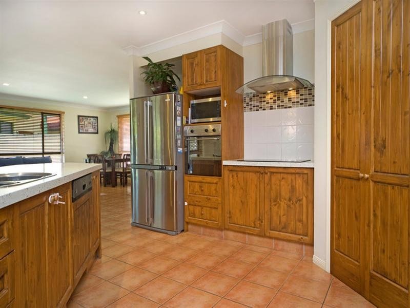 26 Dallow Crescent, Helensvale QLD 4212