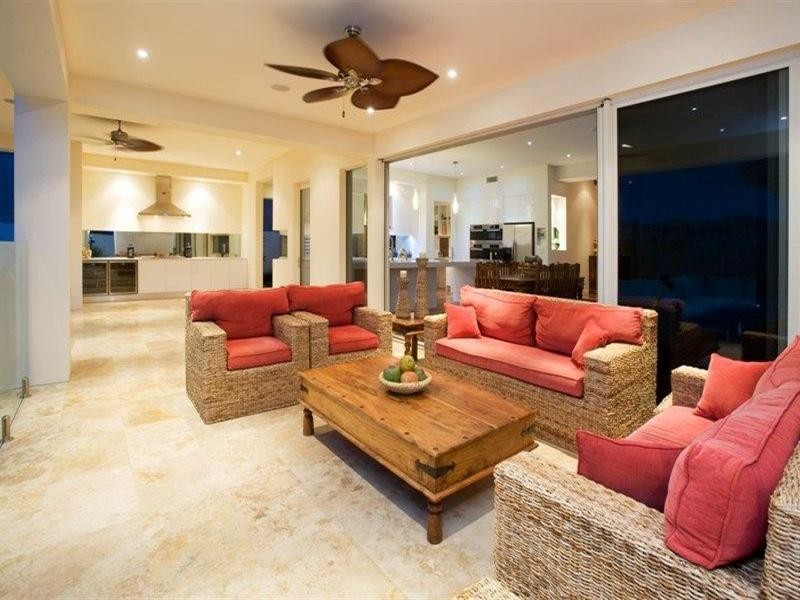 2170 Beaufort Way, Hope Island QLD 4212