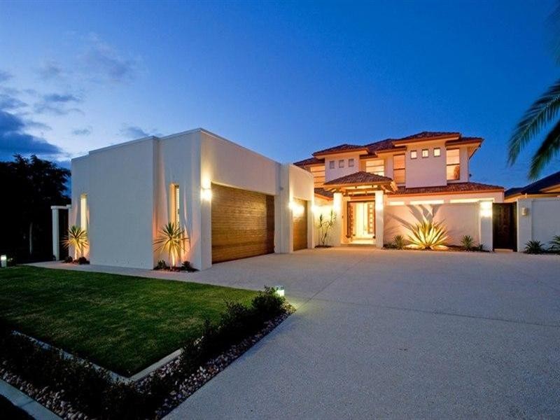 2170 Beaufort Way, Hope Island QLD 4212