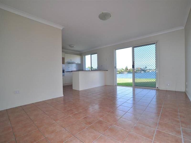 7 Westlake Court, Helensvale QLD 4212