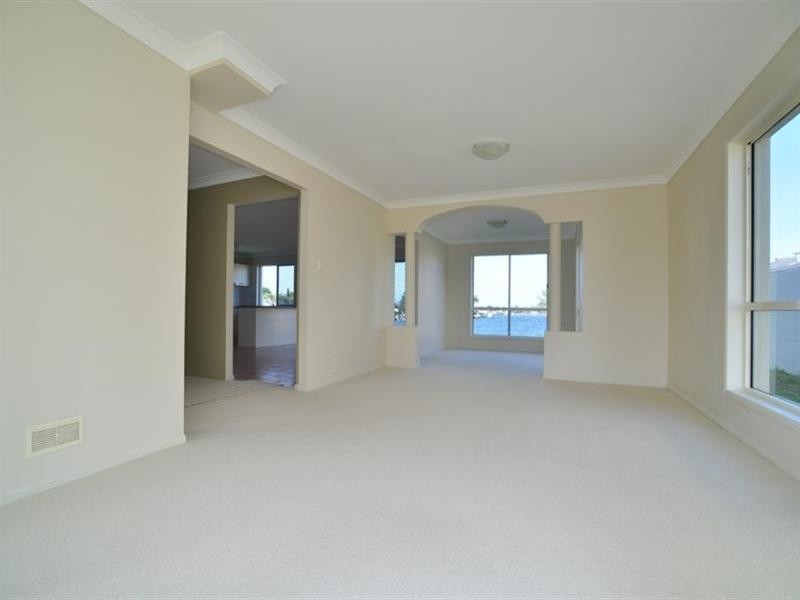 7 Westlake Court, Helensvale QLD 4212