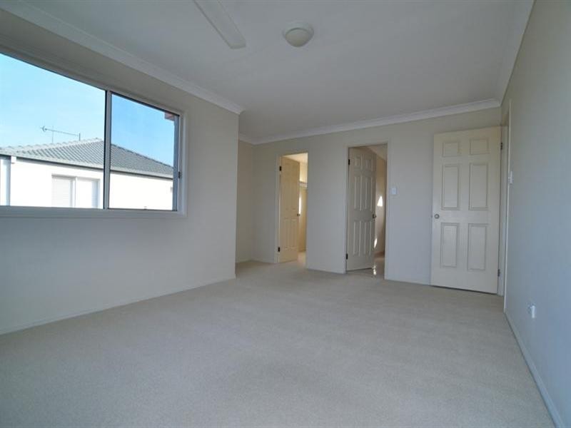 7 Westlake Court, Helensvale QLD 4212